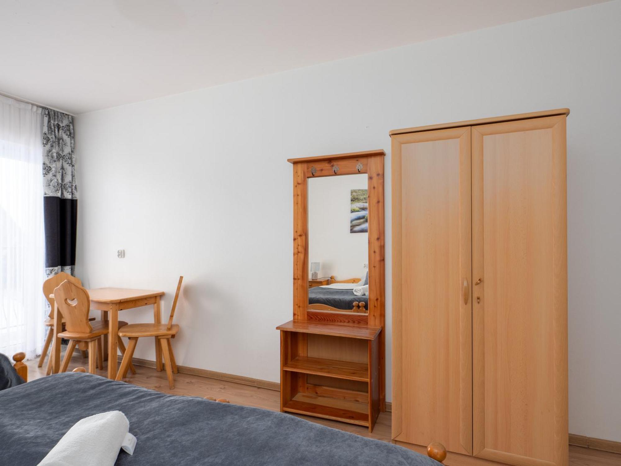 Tarasowka Hotell Ciche Małe Eksteriør bilde